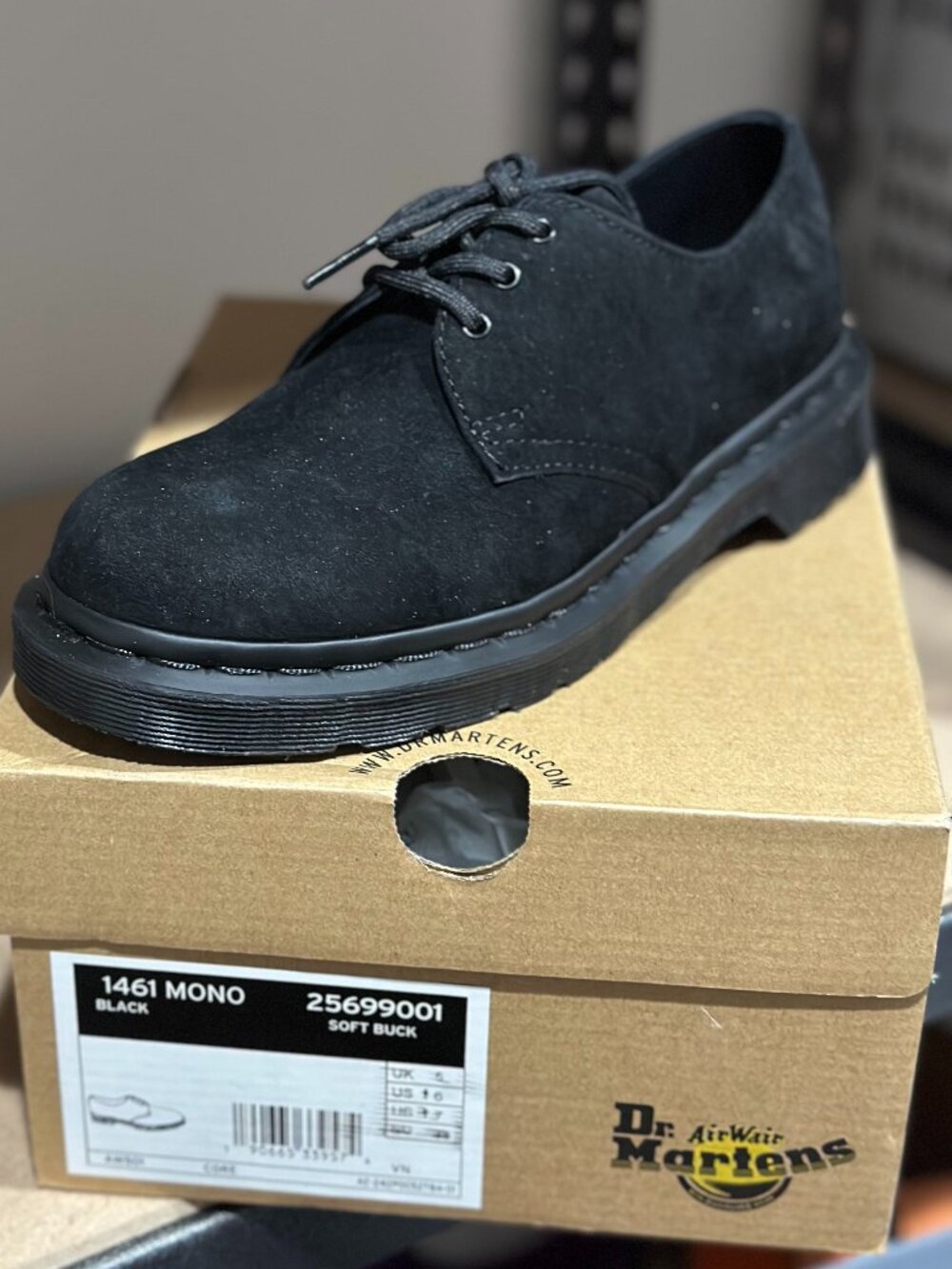 Dr. Martens 1461 Mono Soft Buck Black Shoes – Women’s US 7 – New With Box
